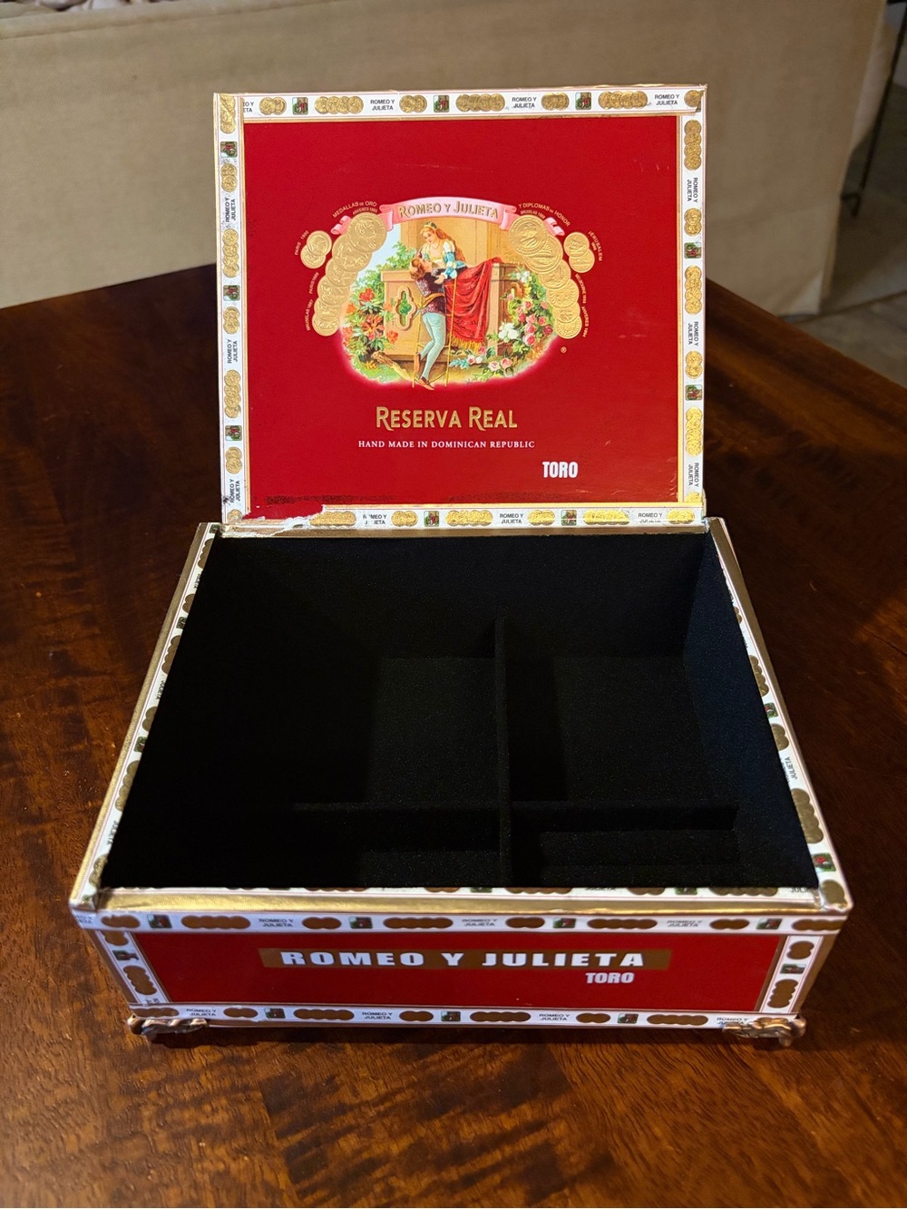 Upcycled Romeo y Julieta Reserva Real Toro Cigar Box Jewelry Organizer Black Red